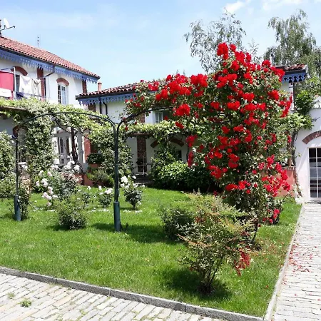 Casa Parco Abbaziale Apartment *